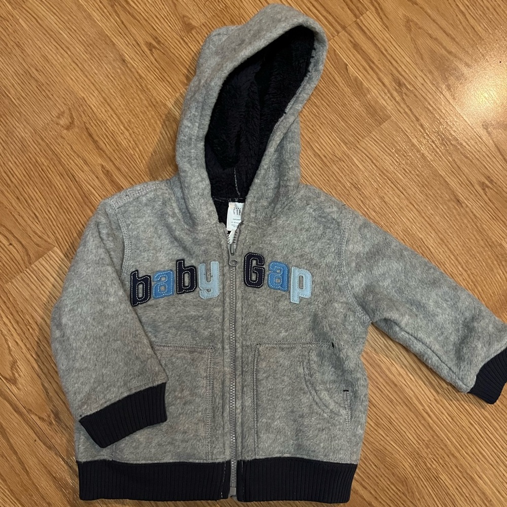 NWT babyGap 12-18 month fleece coat